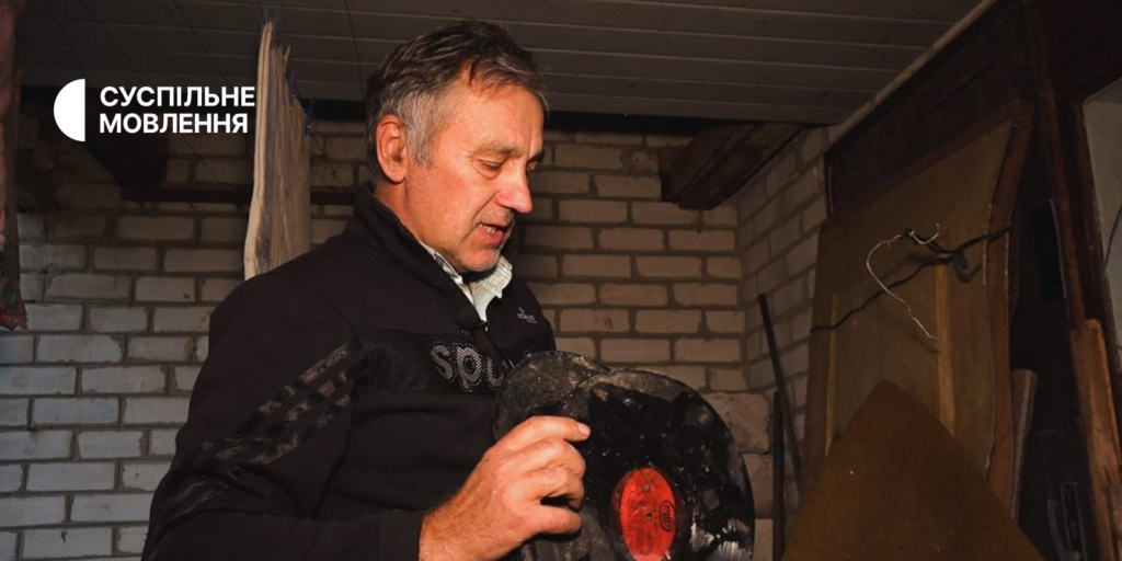 Репортаж Суспільне Харків допоміг відновити знищену росіянами колекцію платівок