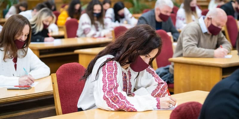 Українці написали Радіодиктант національної єдності