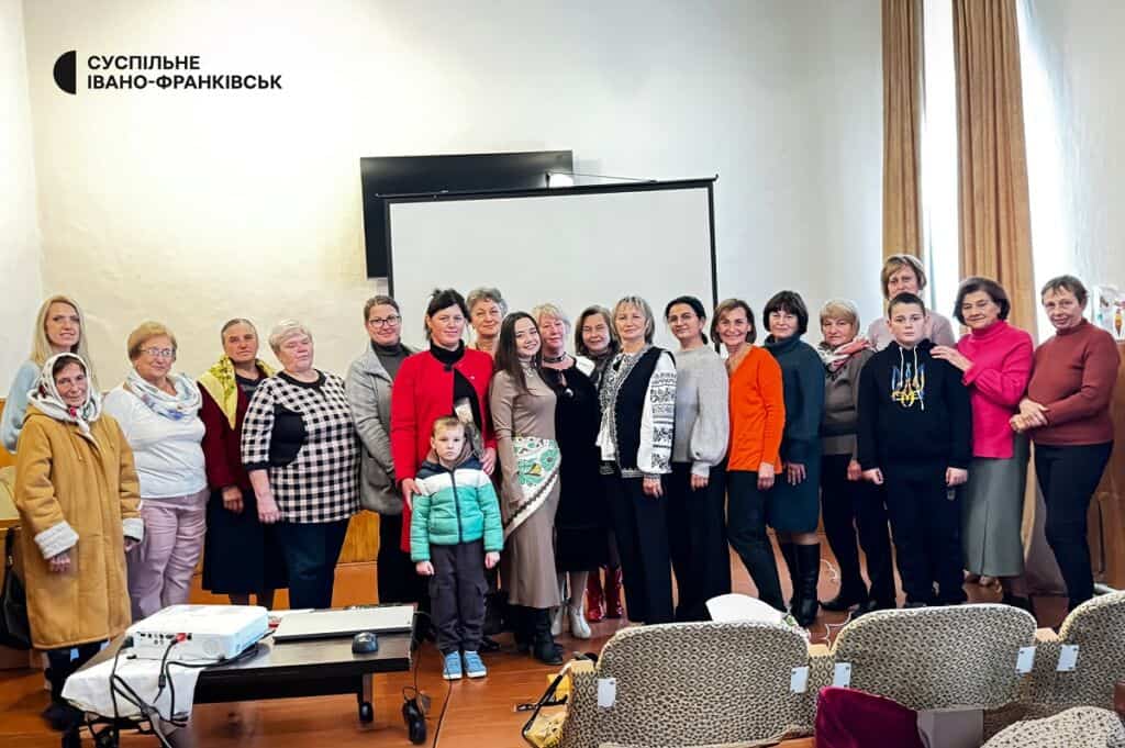 Глядачі фільму після показу