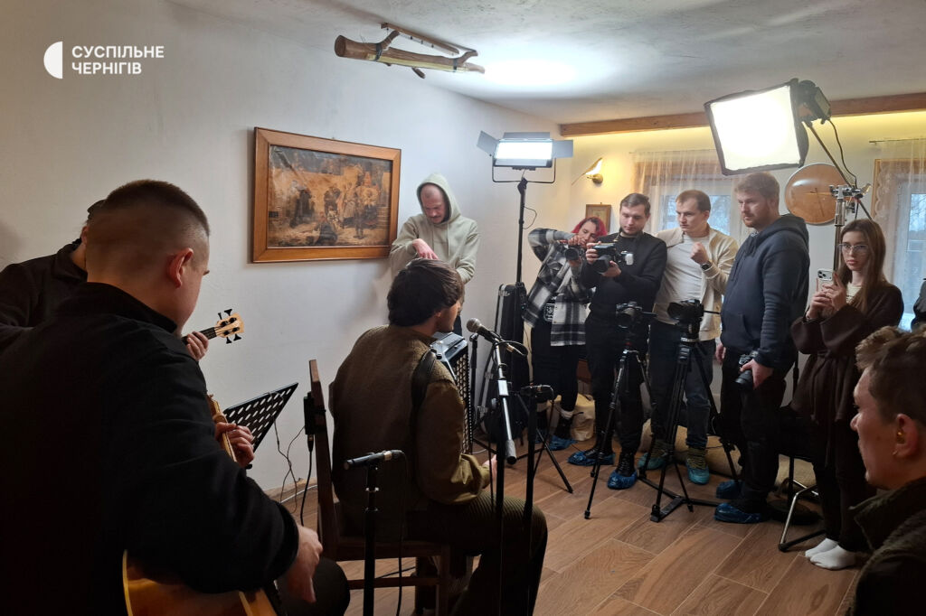 Під час зйомок проєкту «Фабрична, 12»