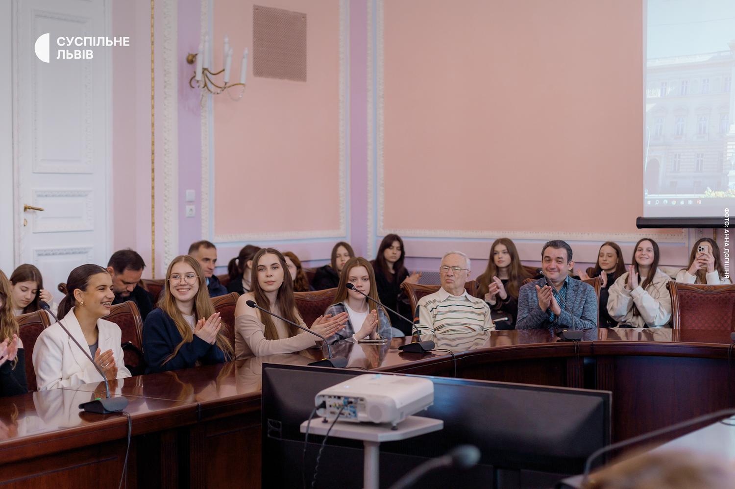 Зустріч представників ЛНУ і Суспільного Зустріч представників ЛНУ і Суспільного